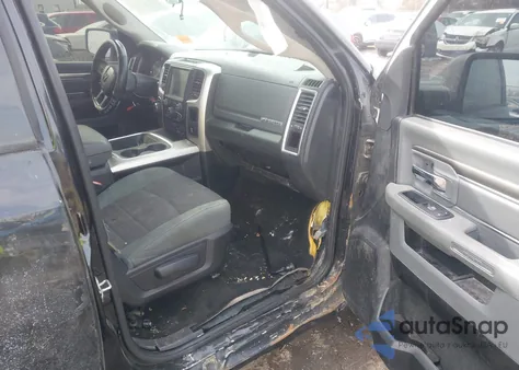 2016 Ram 1500 Big Horn z USA, uszkodzony, nr VIN 1C6RR7LGXGS250687